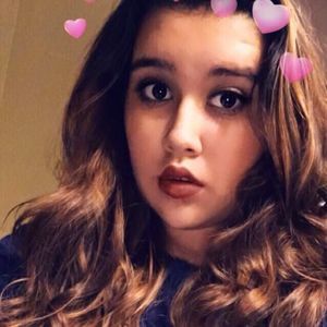 Meet your Posher, Isabella